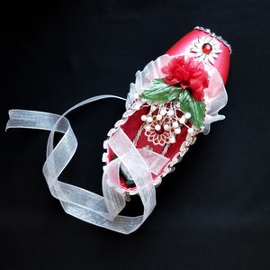 Little Red Riding Hood - Decorated Pointe Shoe