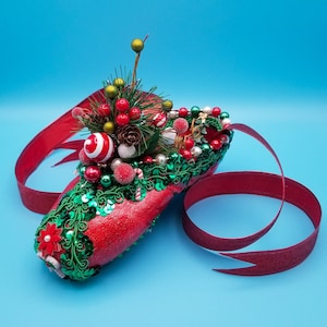 O Christmas Tree - Decorated Pointe Shoe