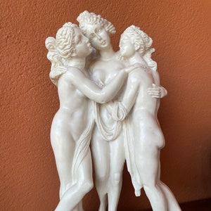 Sculpture The Three Graces. Antique. 1900.
