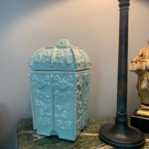 Tibor porcelain craquele signed Antoni Campuzano Spain