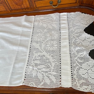 Antique guest towel or table runner, handmade in cotton and crochet. Bathroom decor.