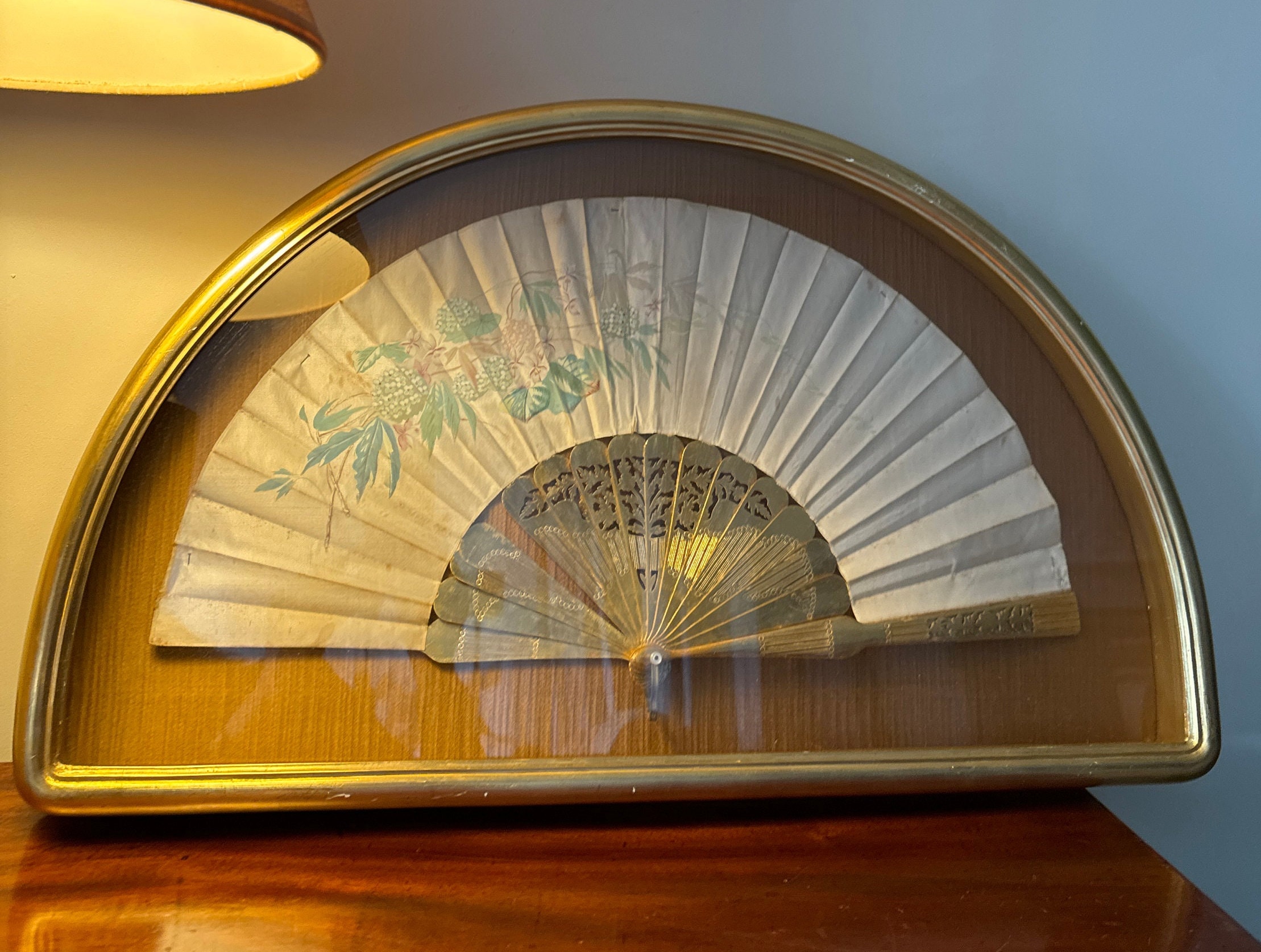 Antique Framed Hand Fan. 1900's. Wood and Hand Painted Silk. Home