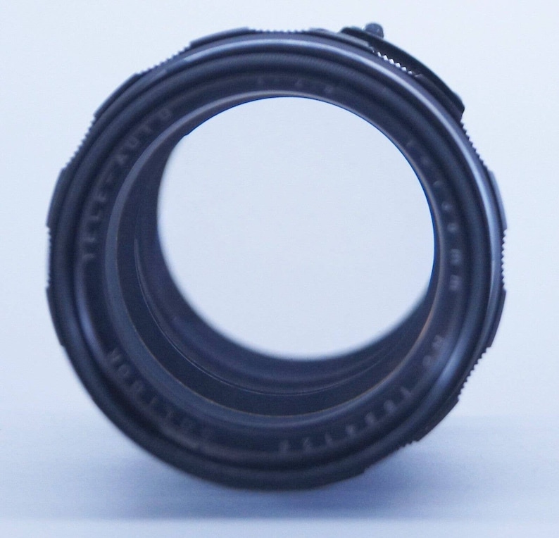 Vintage Soligor 135mm F / 2.8 TeleAuto Camera Lens Made in Japan With Caps afbeelding 9