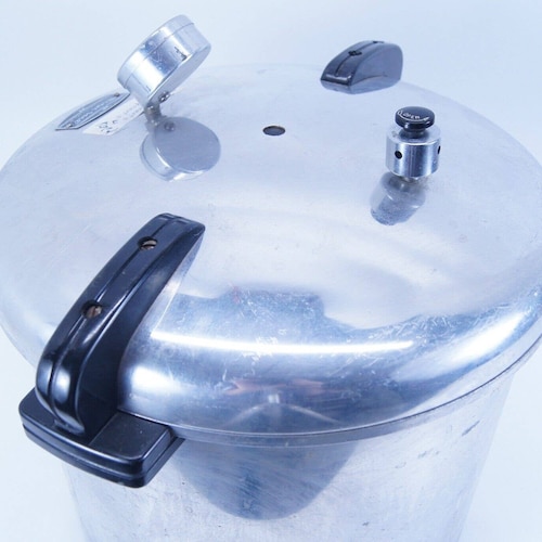 Vintage Magic Seal 21 Pressure Cooker Canner Stove Top Canning Pot Rack