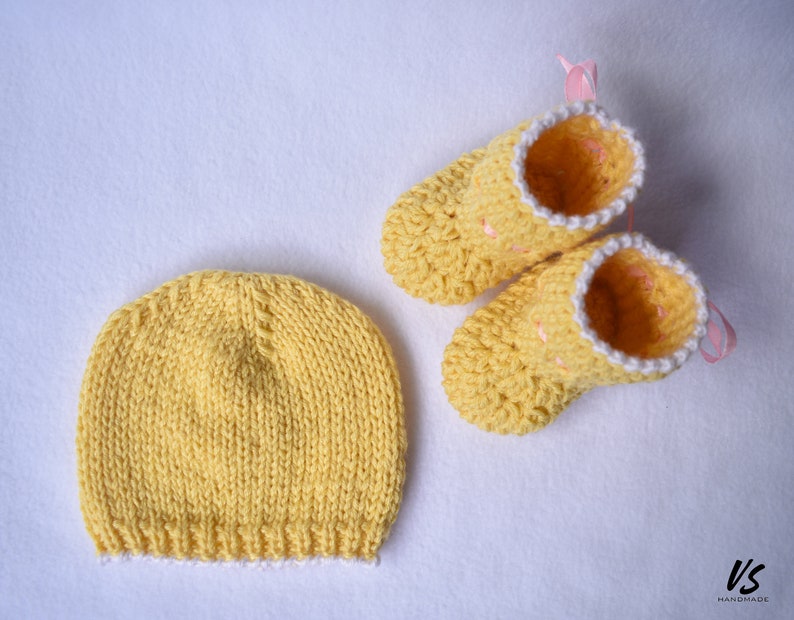0 12 Months Knit Hat By Vshandmadelv Baby Gift Set Booties Crochet Yellow Outfit For Preemie Newborn Warm Baby Wool Gift Box Clothing Clothing Sets Valresa Com