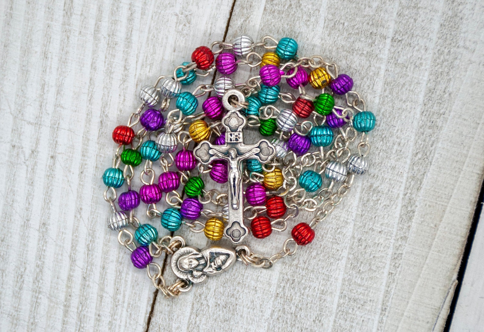 YIZITU Keramikfisch Halskette - Marineblaue Perlenkette Mit Fisch Anhänger