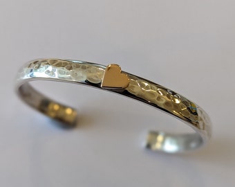 Brazalete de plata de ley martillada: Pulsera de corazón de oro rosa macizo