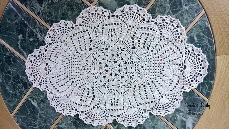 New 34cm Round Doily in Beige Green