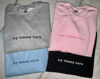 Bluza z nadrukiem "Boli mnie brzuch", Bluza z haftem, Ocalały z bólu brzucha, Bluza z okrągłym dekoltem dla dorosłych, Bluza dla dorosłych, Bluza z kapturem, Zabawna bluza, Prezent