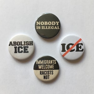4 set immigratie ICE-protestspelden Pro-immigrantenknoppen antiracistische antifascistische badges