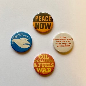 4 Anti-War Vintage Remake Badges Retro Pinback Buttons Peace Protest Doves Middle East Pins