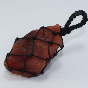 Marvelous Amazing Quality Carnelian Pendent Gemstone, Healing Crystal Macrame Pendent Carnelian Raw, Natural Carnelian Raw, Size 56X23X17 MM