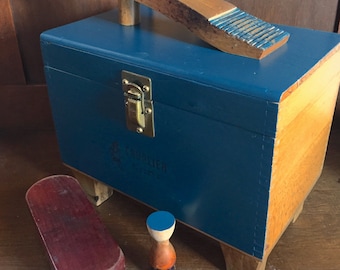 CAVALIER Shoe Valet, Wooden Shoe Shine Box, Brushes, Polish Tin, Gift