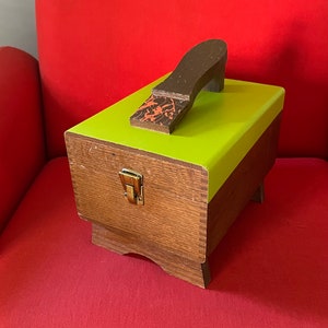 Wood Oak Shoe Shine Box European Style, Gift 