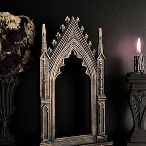 Gothic Cathedral Arch Wall Frame – 3D Printed Window Frame | Gothic Decor, Black or Hand Painted Gold/Silver | Gothic Revival Shelf Accent