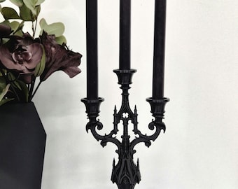 Candelabro gotico, portacandele nero stampato in 3D, portacandele da vampiro, decorazione dark academia, regalo per la casa in stile gotico