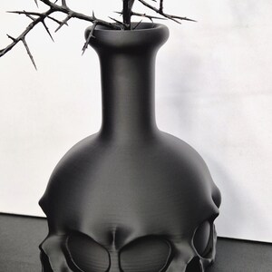 Gotisk dödskallevas "4 dödskallar av dekadens" – Vampyrskallebägare, dödskalleflaska, mörk gotisk dekor, torkade blommor, 3D-utskriven bild 4