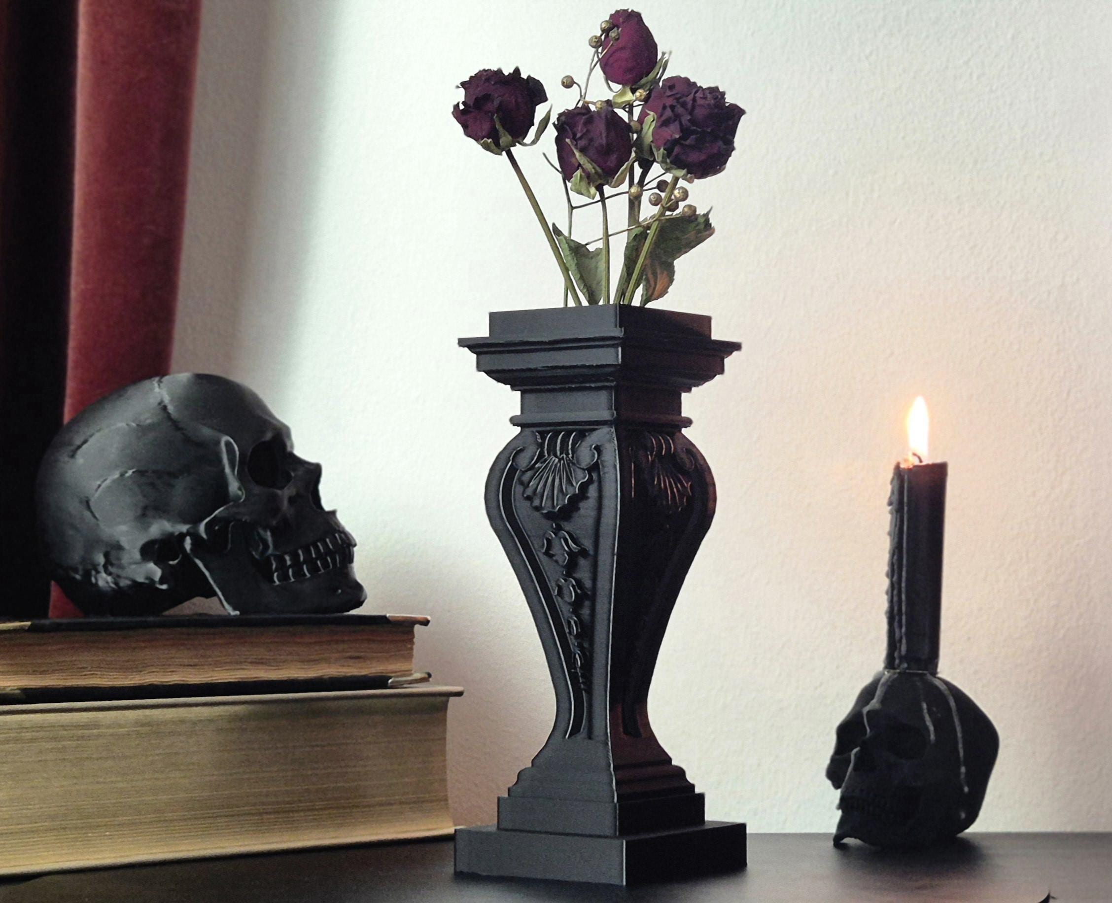 ビクトリア朝ゴシック花瓶「バッカンテ」 – ドライフラワー用バロック