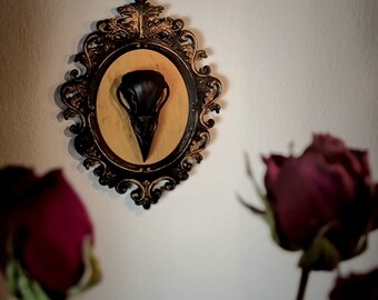 Gothic Victorian Raven Skull Frame "Pierre"