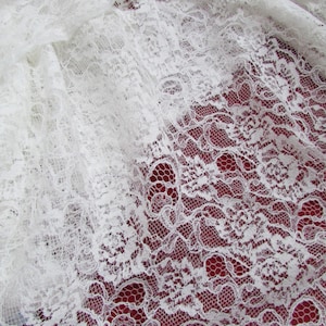 Feine leichte Baumwollspitze 2,8 Meter Stück für Braut, Hochzeit, Vintage-Stil, rosa schöne weiche Spitze ideal für romantische fließende Kleider.