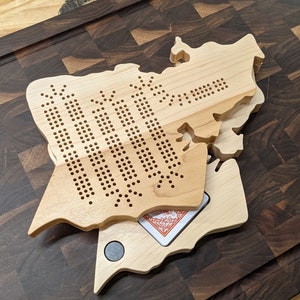 Oahu Island Hawaii HI Travel Cribbage Board, Storage Inside, Includes Cards and Pegs image 3