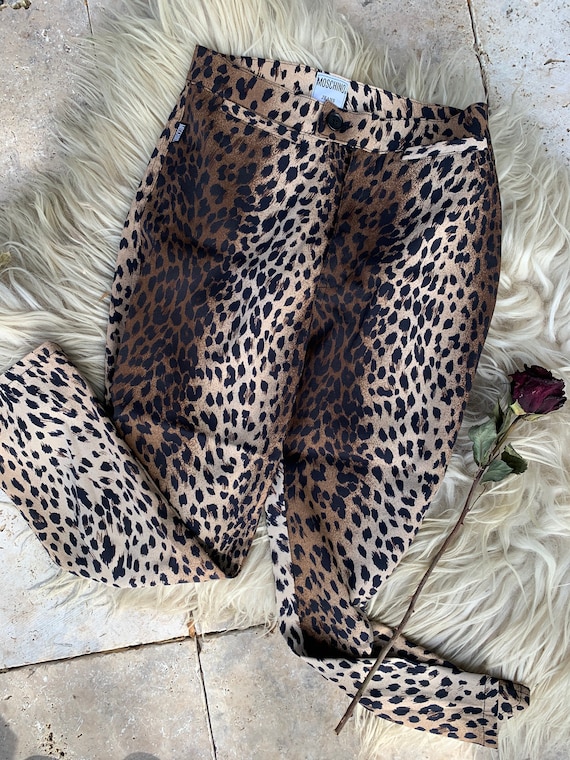 Vintage 90s Moschino cropped leopard print pants