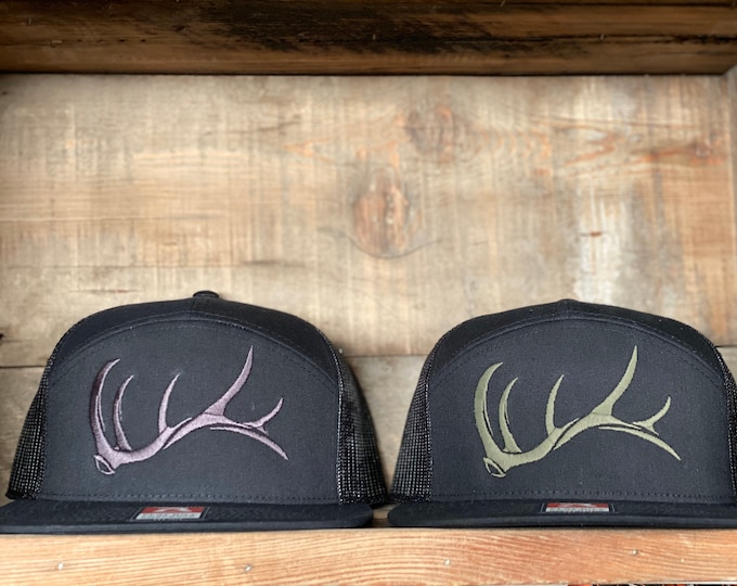 Game On Flat Bill bull elk shed  (snap back hat) embroidered