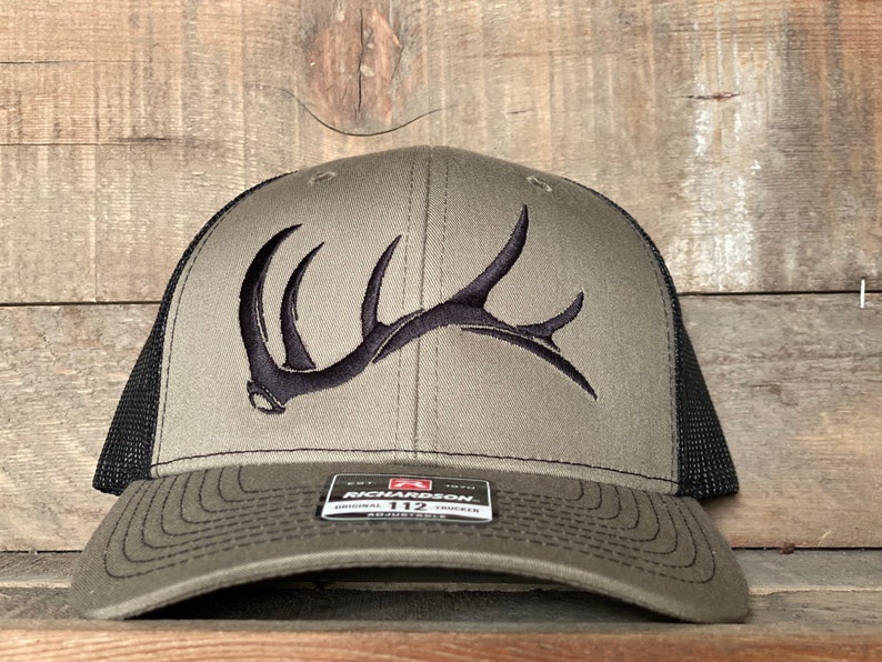 MULTIPLE COLOR CHOICES Game On bull elk shed snap back Loden green/black