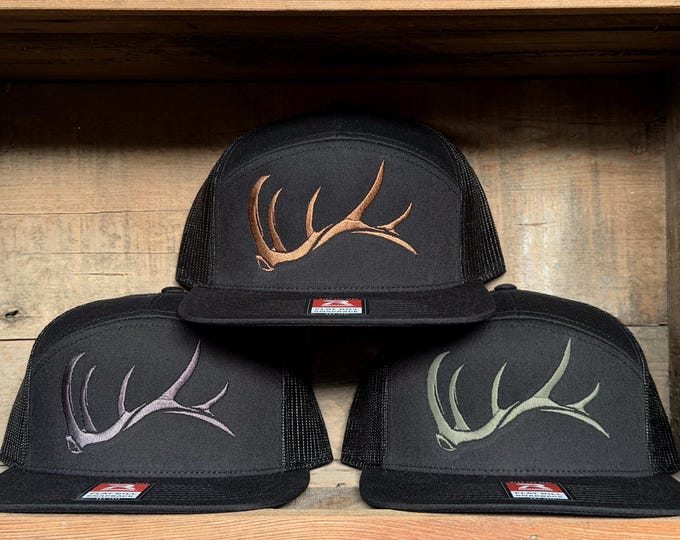 Game On Flat Bill bull elk shed  (snap back hat) embroidered