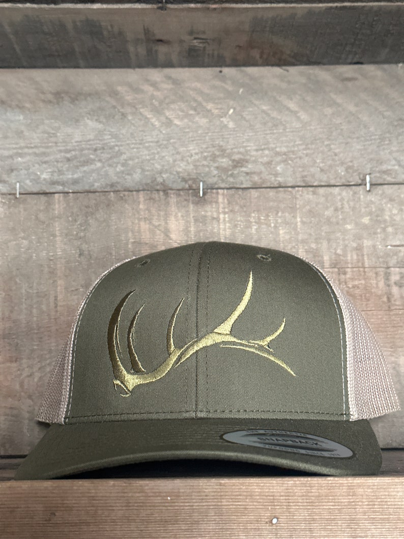 MULTIPLE COLOR CHOICES Game On bull elk shed snap back Green- moss shed