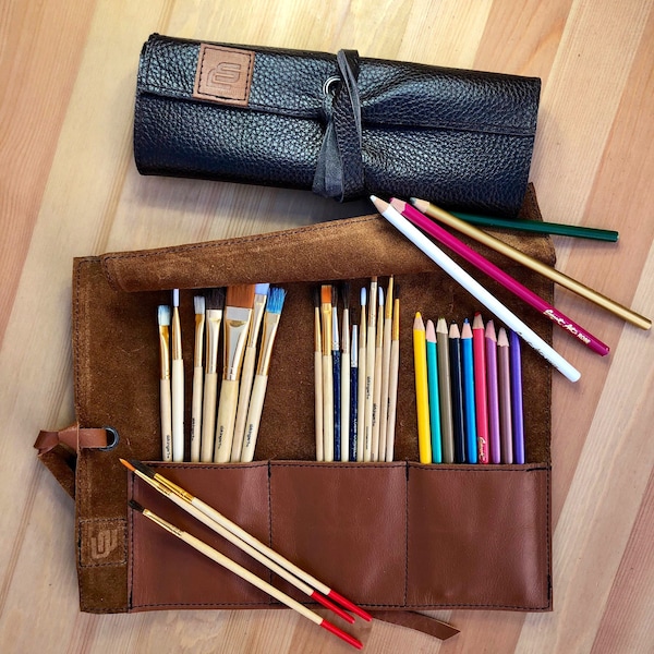 Leather paint brush and pencil roll, Paint brush holder, paint brush and pencil roll up pouch, Artist roll, Leather pencil case