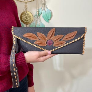 Cartera de cuero para mujer/Monedero de pulsera/Hecho a mano/Monedero de cuero/Tarjetero/Cartera personalizada/Regalo navideño para mamá