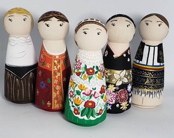 Dolls of the world - Peg dolls, multicultural peg dolls,Waldorf dolls, international dolls, educational resource dolls