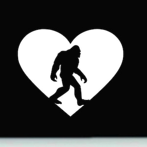 Big Foot Herz Aufkleber | Big Foot Aufkleber | Big Foot Autoaufkleber | Bigfoot Fenster Aufkleber Auto LKW | Sasquatch Aufkleber | Yeti Autofensteraufkleber