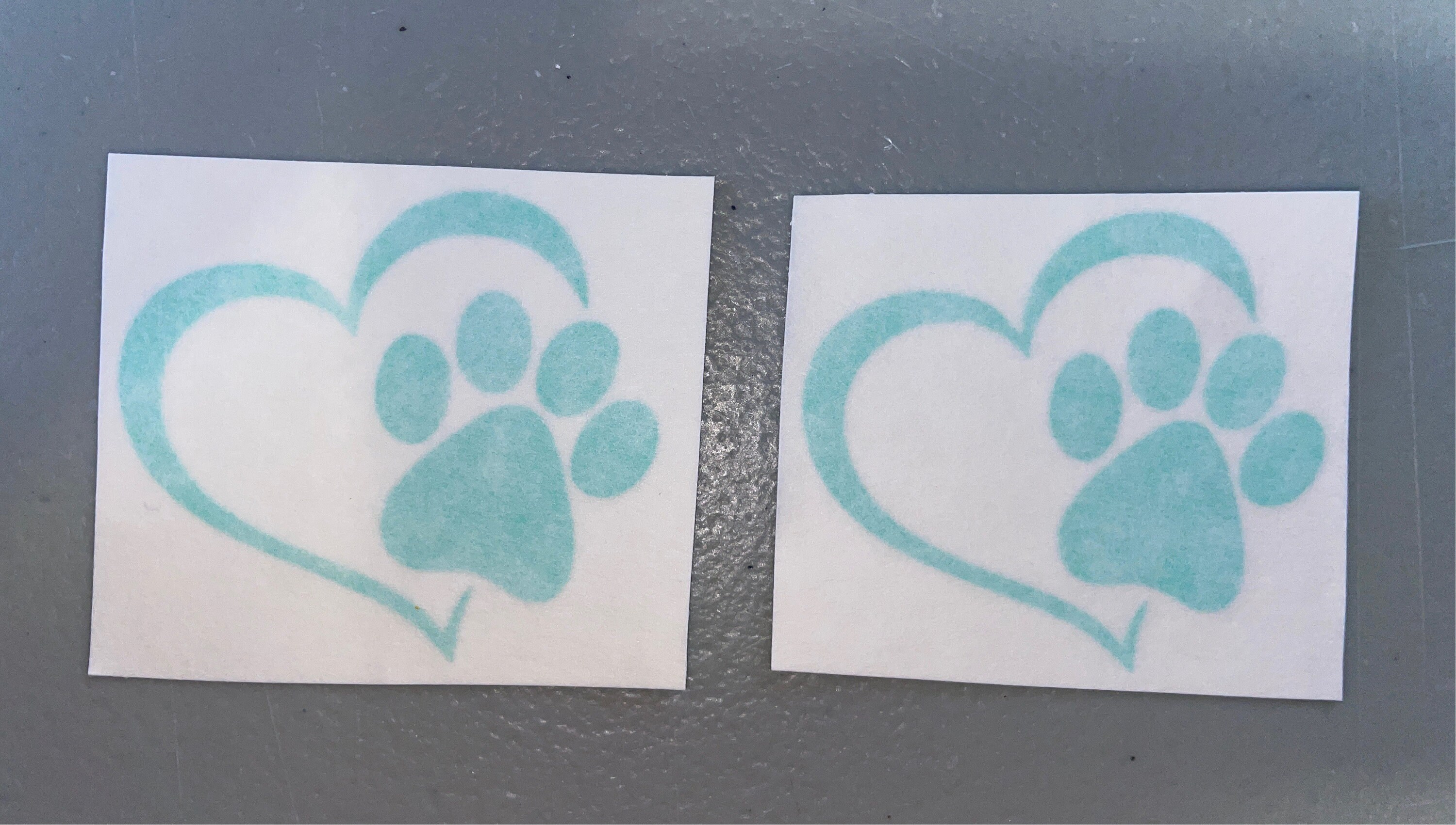 Paw Patrol Wall Art Heart Paw Vinyl Decal Sticker – Dog Cat Pet Love Decor For Car, Window, Wall Paw Print Decal - Foto 7