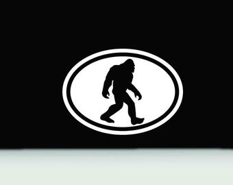 Bigfoot Oval Decal | Bigfoot Sticker | Bigfoot Bumper Sticker | Bigfoot Window Car Truck Sticker | Sasquatch Decal | Yeti Car window Decal
