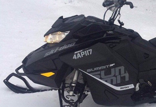 スノーモービル登録セット カスタムナンバーデカール | カスタムスノー