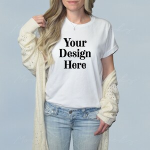 Bella Canvas Mockup | Bella Canvas 3001 Witte Mockup | Bella Canvas Shirt Mockup | Model Mockup | Witte T-Shirt Mockup | Boho Mockup