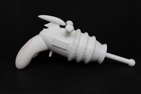 3D Print - Sci-fi Ray Gun 7'' - Customize!