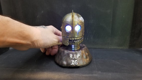 Inspired 3D Print - Iron Giant inspired - Zombified Iron Giant statuette - Lights up!