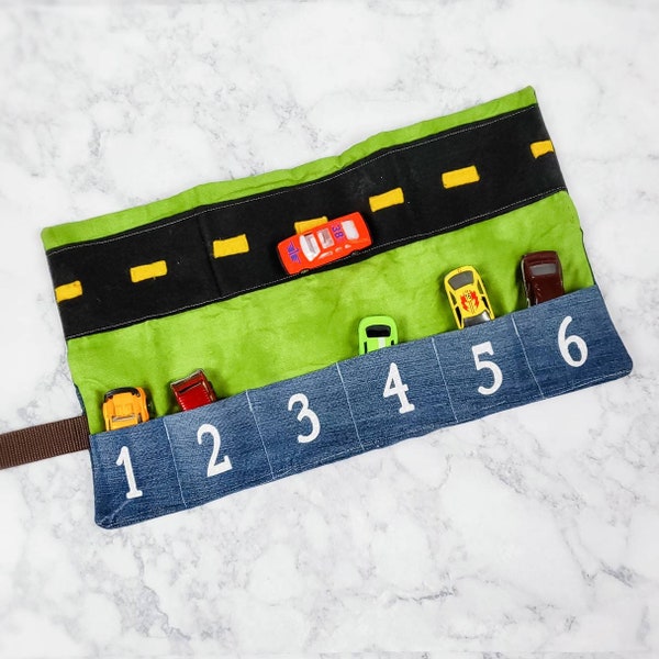 Montessori Travel Play Mat Carrier mit Lagerung für Matchbox Spielzeugautos, Geschenk für Enkel