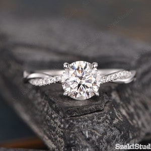 Single diamond ring store with diamond band