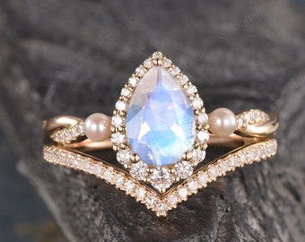 Pearl Moonstone Engagement Ring Set Yellow Gold Women Pear Shaped Moonstone Bridal Set Halo Infinity Diamond Wedding Ring Jewelry 2 Ring Set