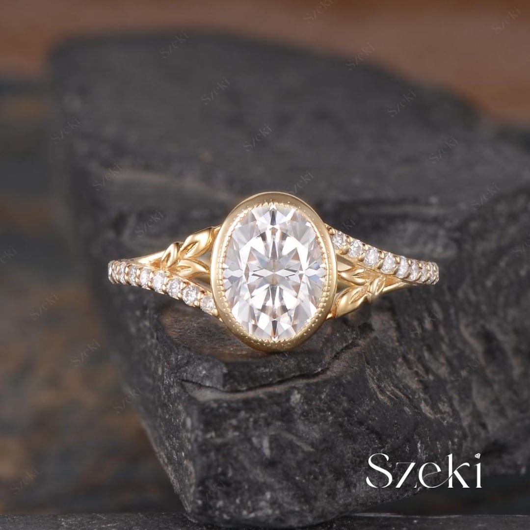 Natural Inspired Oval Cut Moissanite Engagement Ring Set Yellow Gold ...