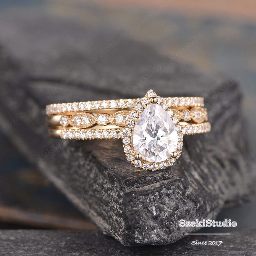 White Gold Bridal Set Moissanite Engagement Ring Pear Shaped | Etsy