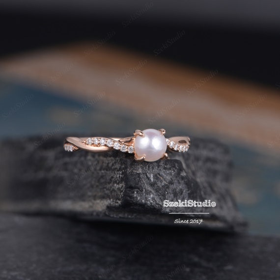 Pearl infinity hotsell ring