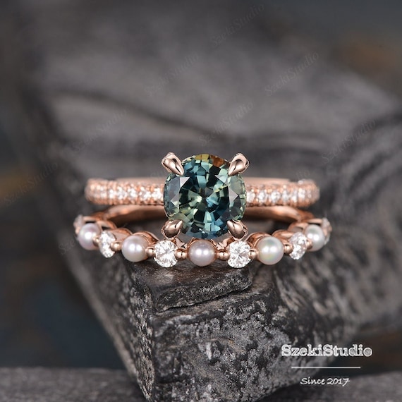 Montana Sapphire Engagement Ring Set Rose Gold Natural Sapphire