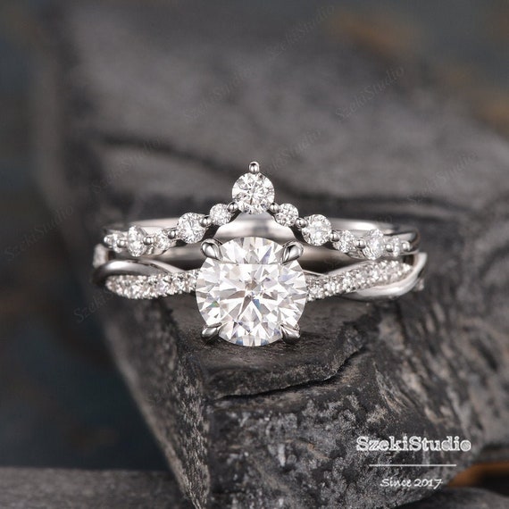 Infinity solitaire deals engagement ring
