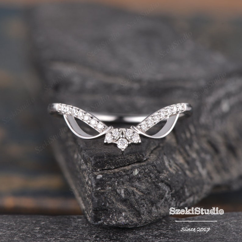 Vine Moissanite Wedding Band Rose Gold Leaf Curved Ring Unique V Shaped ...