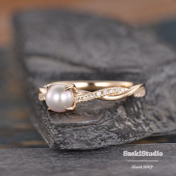 Pearl Engagement Ring Rose Gold 5mm Round Cut Natural Akoya Pink